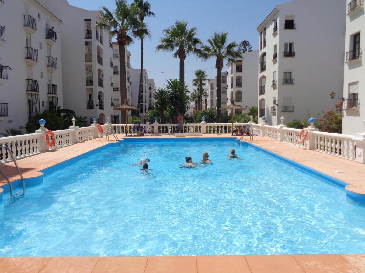 Appartement Punta Almina 100 M From T H E Sea San Luis de Sabinillas Luaran gambar