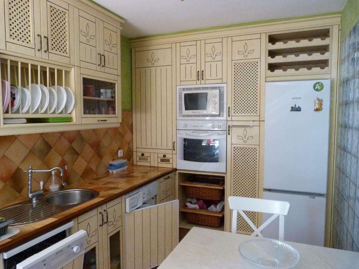 Appartement Punta Almina 100 M From T H E Sea San Luis de Sabinillas Luaran gambar
